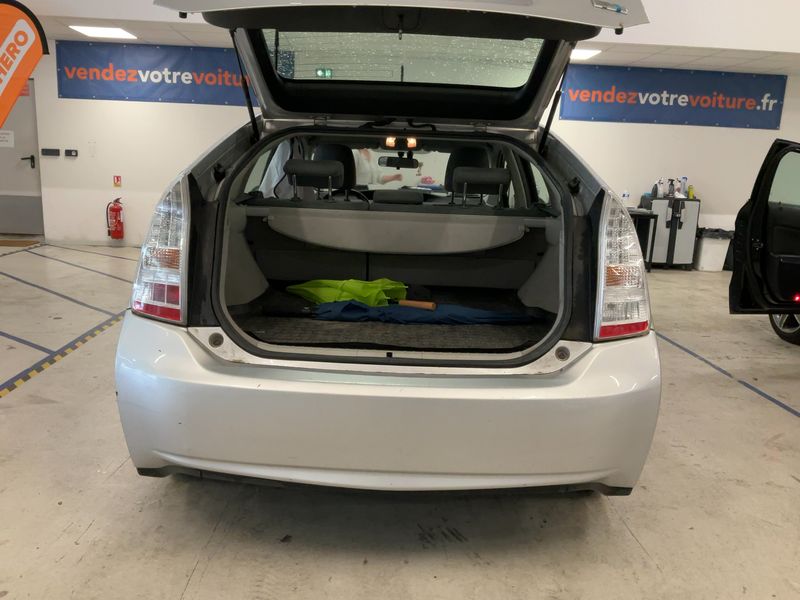 Toyota Prius 1.8 Life 2010 – снимка 15