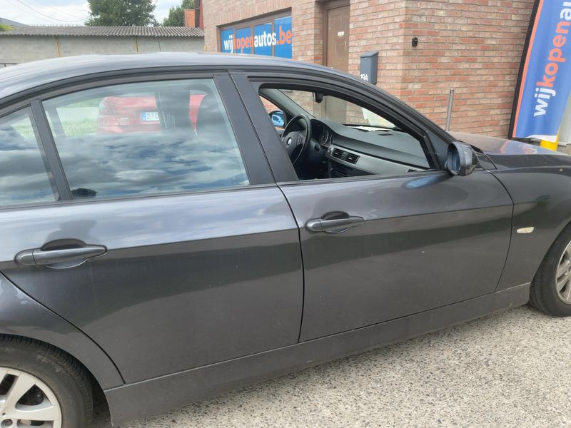 BMW 3er 318d 2008 – снимка 10