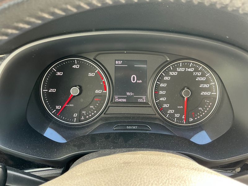 Seat Leon 1.6 TDI Style 2014 – снимка 19