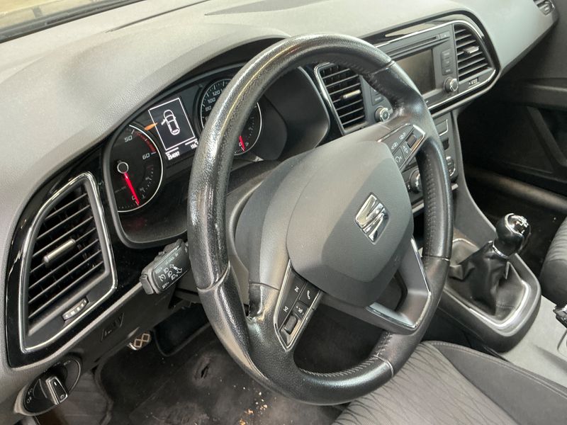 Seat Leon 1.6 TDI Style 2014 – снимка 27