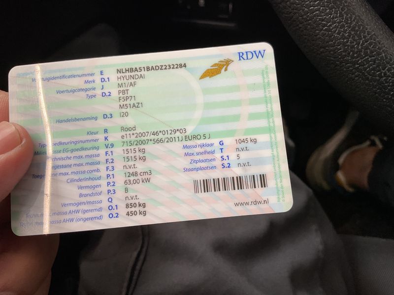 Hyundai i20 1.2 FIFA World Cup Edition 2013 – снимка 5