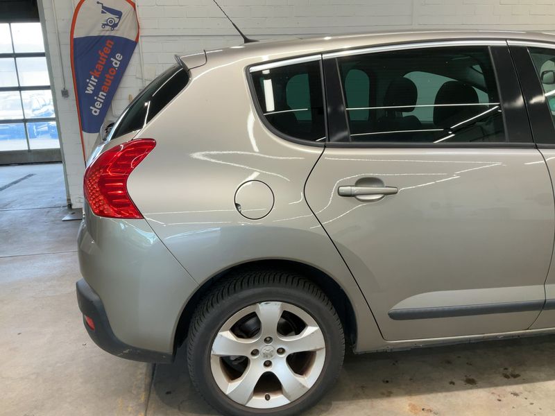 Peugeot 3008 2.0 HDi Active 2013 – снимка 8