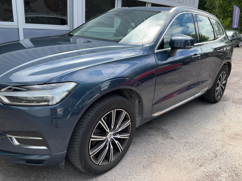 Volvo XC60 2.0 D4 Inscription 2WD 2019 – снимка 2