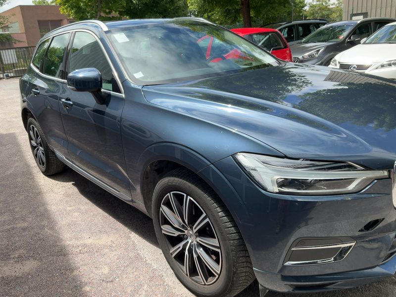 Volvo XC60 2.0 D4 Inscription 2WD 2019 – снимка 12