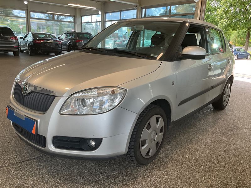 Skoda Fabia 1.2 Ambiente 2007 – снимка 1
