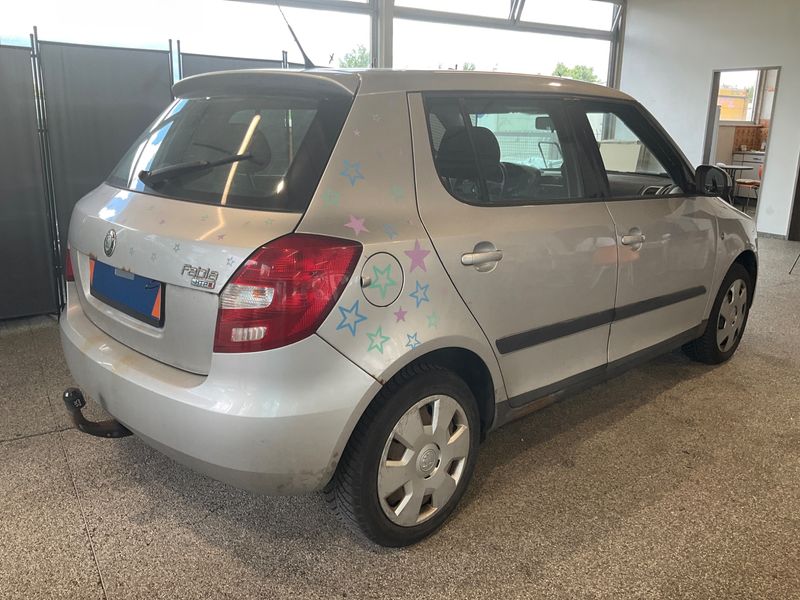 Skoda Fabia 1.2 Ambiente 2007 – снимка 2