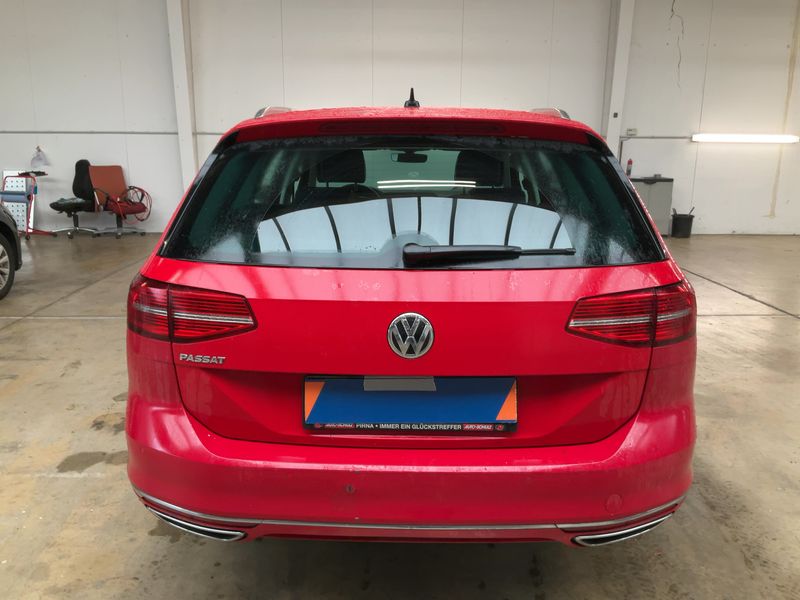 Volkswagen Passat 2.0 TDI Highline 4Motion BlueMotion Tech 2015 – снимка 7