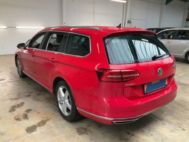 Volkswagen Passat 2.0 TDI Highline 4Motion BlueMotion Tech 2015 – снимка 6