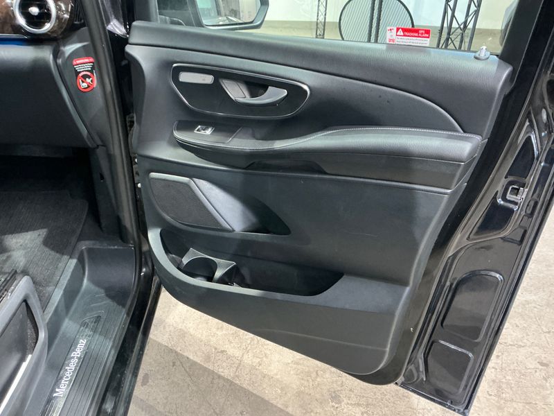 Mercedes-Benz V-Klasse V 250 d extralang Avantgarde 2019 – снимка 34