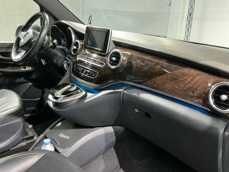 Mercedes-Benz V-Klasse V 250 d extralang Avantgarde 2019 – снимка 33