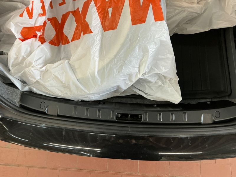 BMW 3er 330i xDrive 2010 – снимка 22