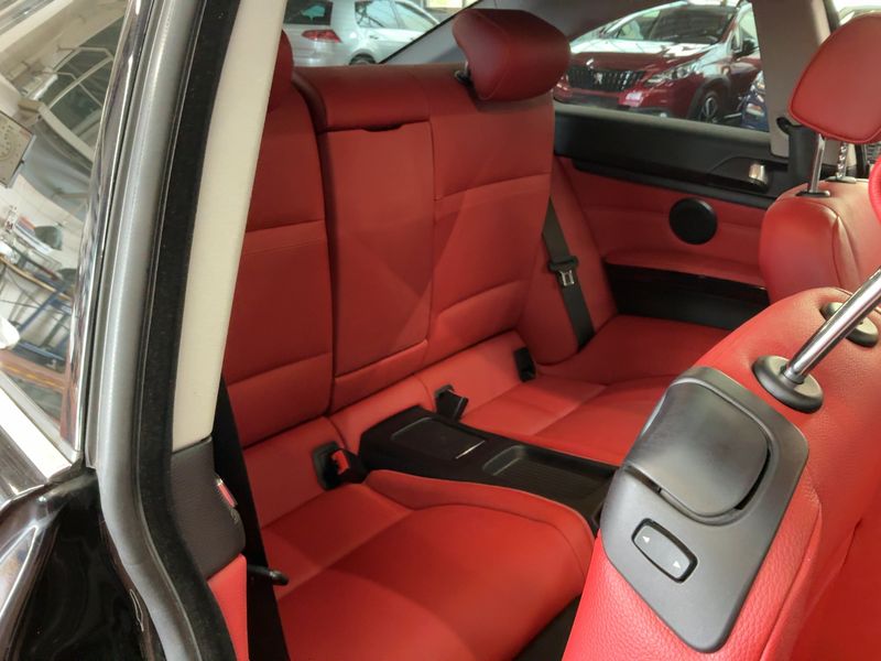 BMW 3er 330i xDrive 2010 – снимка 20