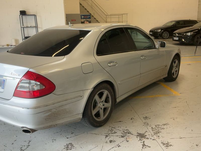Mercedes-Benz E-Klasse E 320 CDI 4Matic Avantgarde 2008 – снимка 8