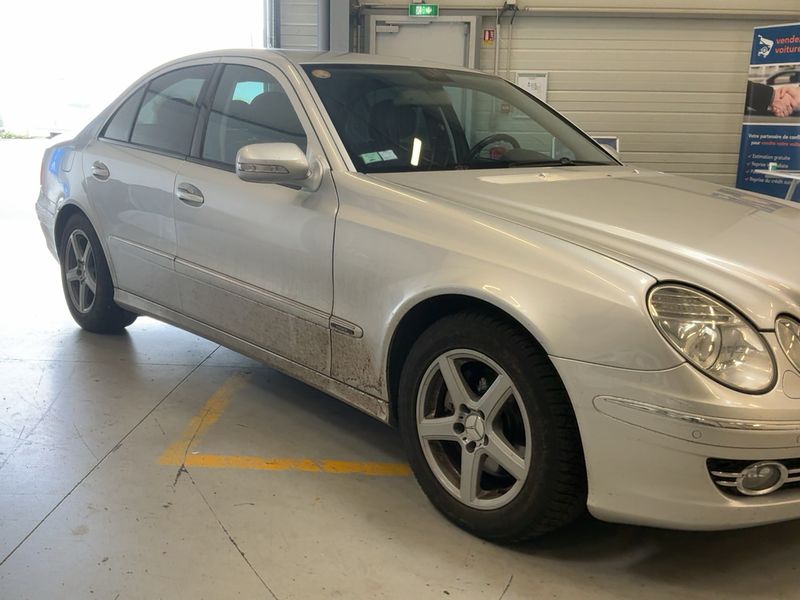 Mercedes-Benz E-Klasse E 320 CDI 4Matic Avantgarde 2008 – снимка 12