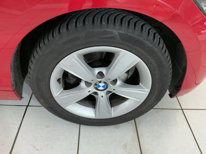 BMW 1er 116i 2013 – снимка 11