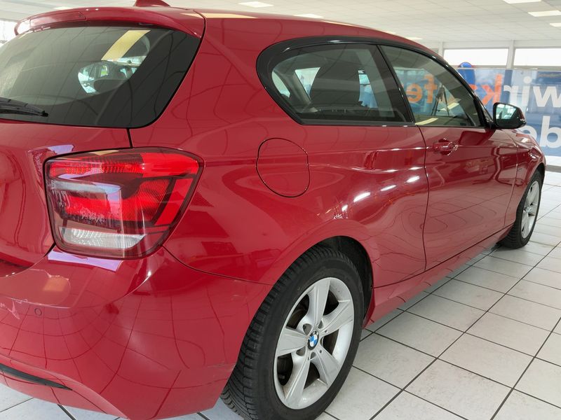 BMW 1er 116i 2013 – снимка 8