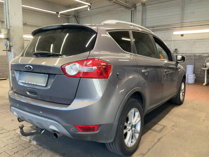 Ford Kuga 2.0 TDCi Titanium 2012 – снимка 8
