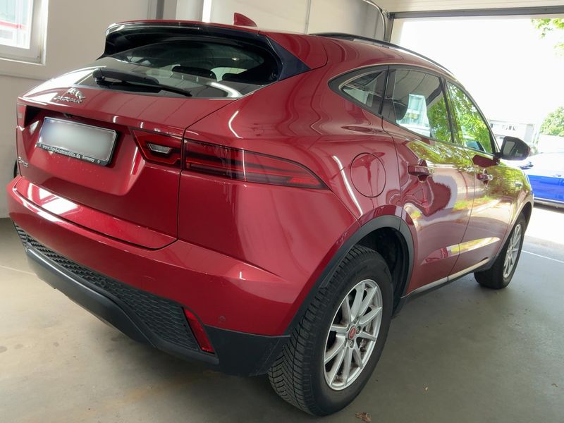 Jaguar E-Pace D150 Basis 2018 – снимка 8