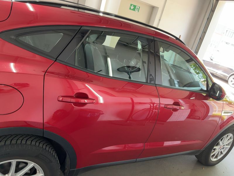 Jaguar E-Pace D150 Basis 2018 – снимка 10