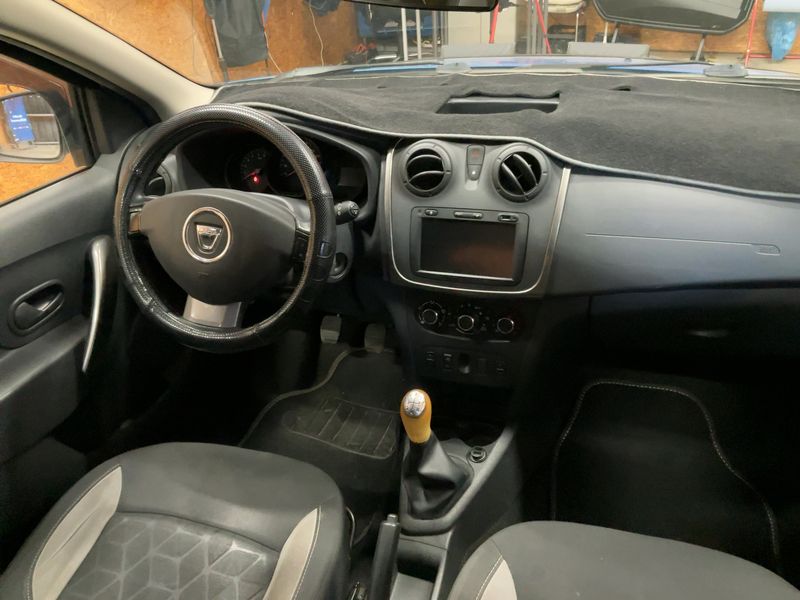 Dacia Sandero 0.9 TCe Stepway Prestige 2014 – снимка 18
