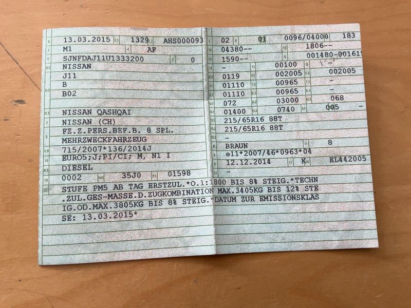 Входящ номер:	SH35072 Отчитане на километража.:	215 076 km снимка 22