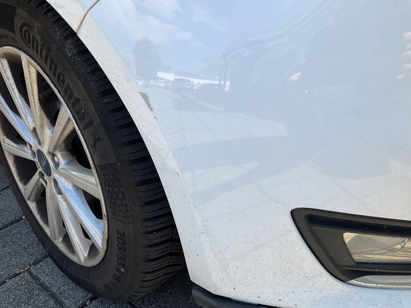 Ford Focus 1.5 EcoBoost Titanium 2015 – снимка 31