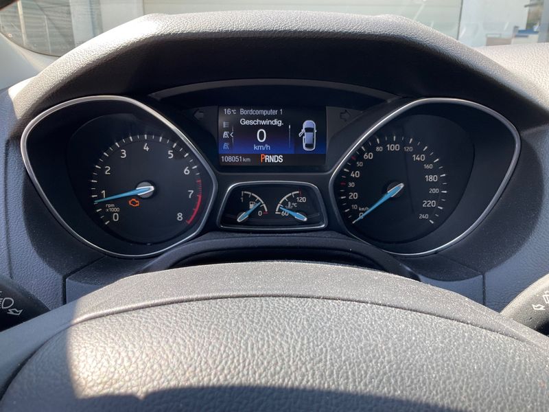 Ford Focus 1.5 EcoBoost Titanium 2015 – снимка 18