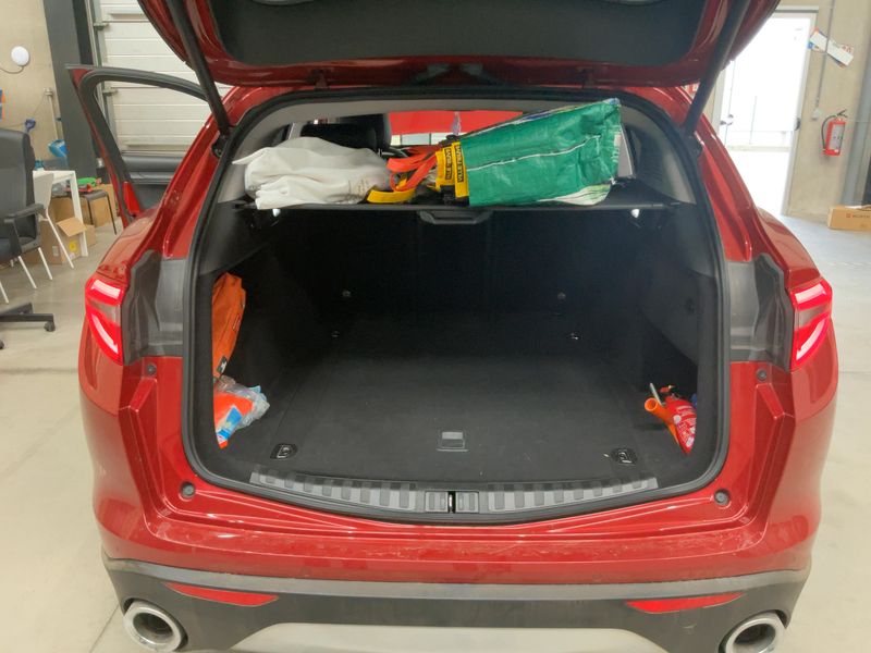 Alfa Romeo Stelvio 2.2 JTDM Super 2WD 2017 – снимка 15