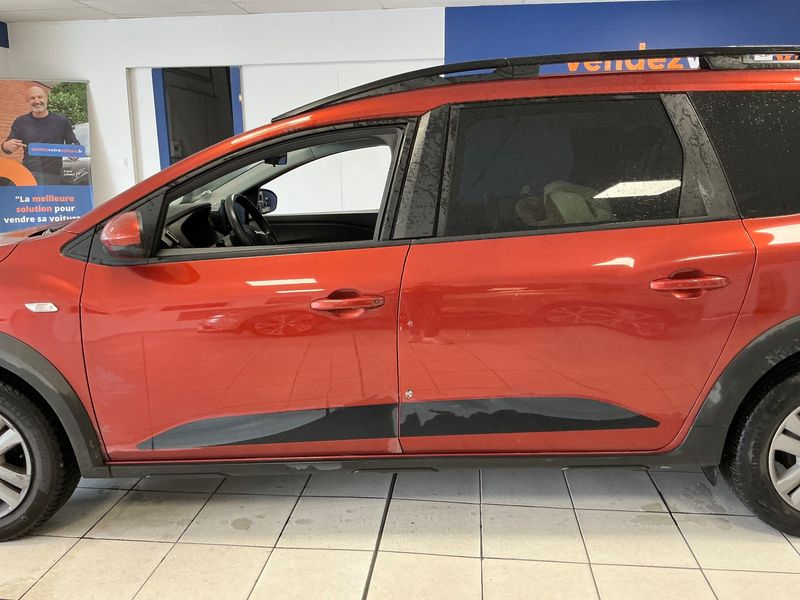 Dacia Jogger 1.0 TCe LPG Expression 2023 – снимка 4