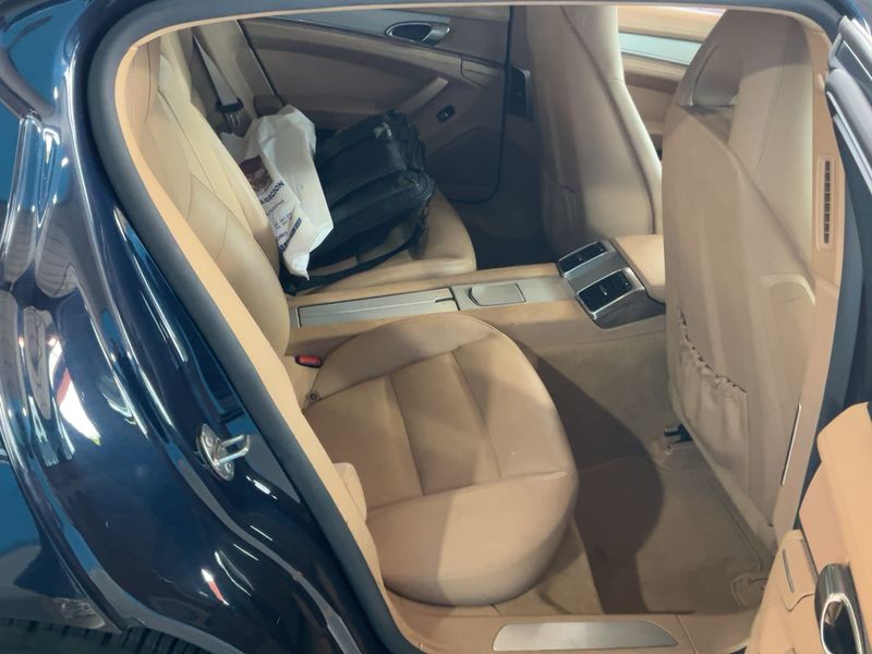 Porsche Panamera Diesel 2015 – снимка 19