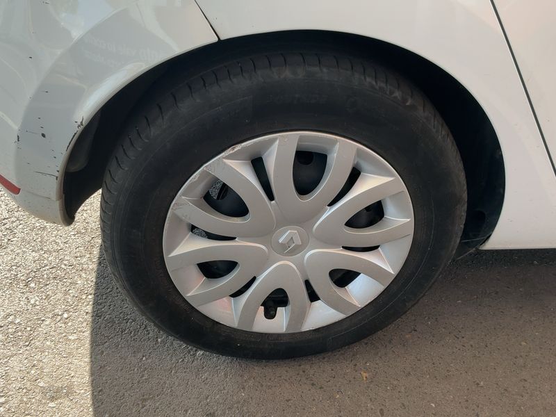 Renault Clio 0.9 TCe Energy Benzin / LPG Business 2019 – снимка 9
