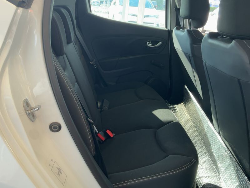 Renault Clio 0.9 TCe Energy Benzin / LPG Business 2019 – снимка 19