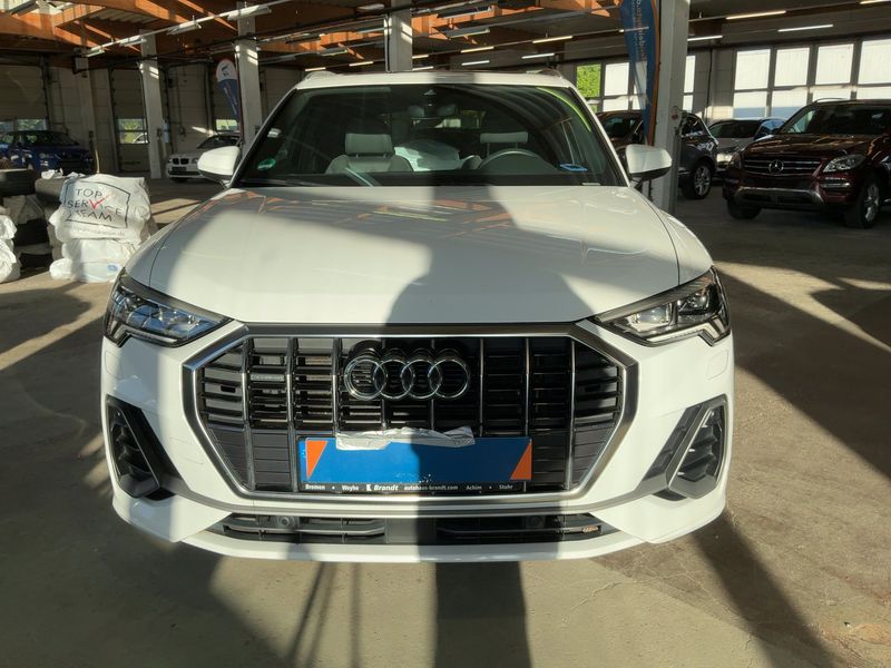 Audi Q3 45 TFSI quattro S line 2019 – снимка 14