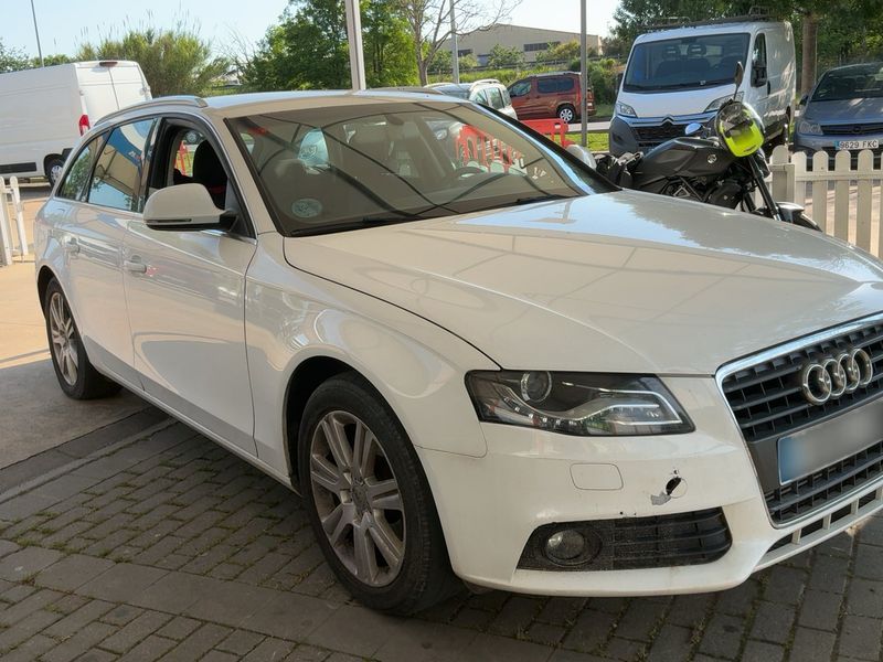 Audi A4 1.8 TFSI 2008 – снимка 12