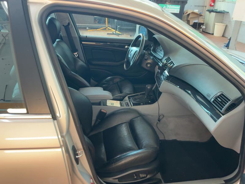 BMW 3er 320i 2001 – снимка 16