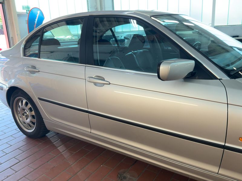 BMW 3er 320i 2001 – снимка 10