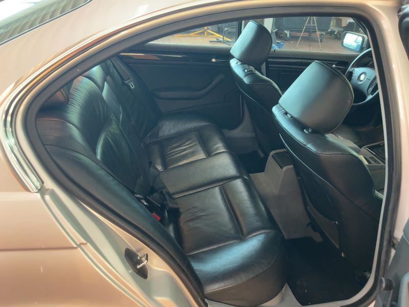 BMW 3er 320i 2001 – снимка 19