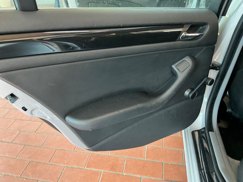 BMW 3er 320i 2001 – снимка 33
