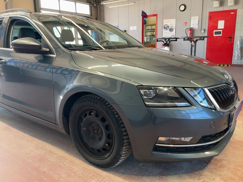 Skoda Octavia 2.0 TDI Style 4x4 2018 – снимка 12