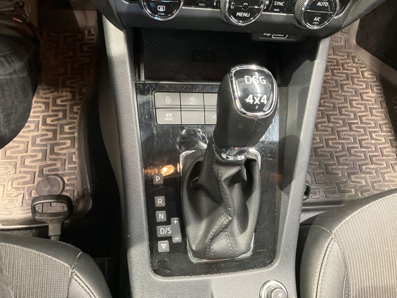 Skoda Octavia 2.0 TDI Style 4x4 2018 – снимка 29
