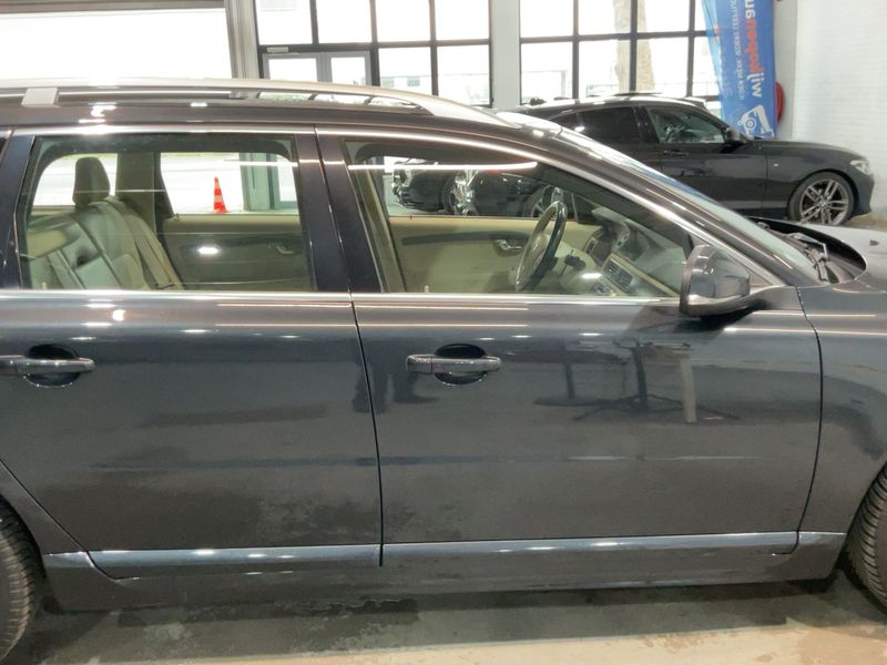 Volvo V70 2.0 D4 Summum 2016 – снимка 10