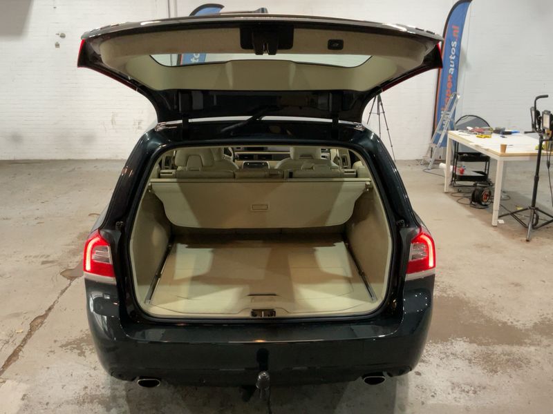Volvo V70 2.0 D4 Summum 2016 – снимка 15