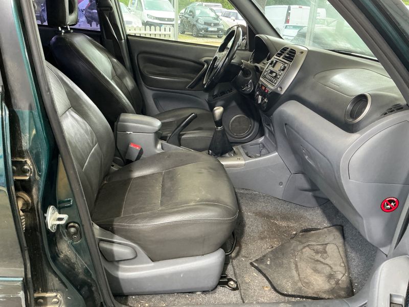 Toyota RAV 4 2.0 Sol 4x4 2001 – снимка 3