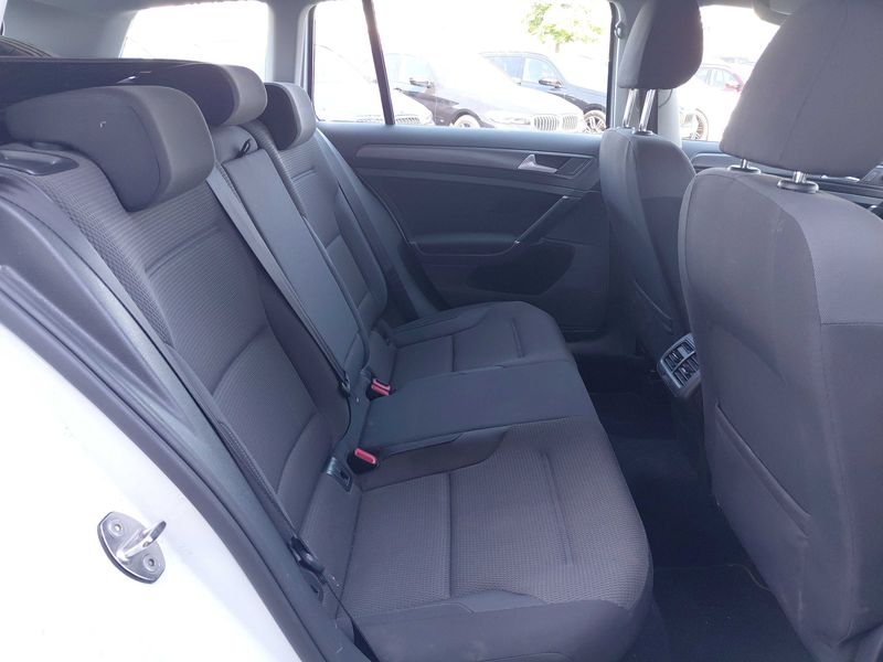 Volkswagen Golf VII 1.6 TDI Comfortline BlueMotion Tech 2018 – снимка 14