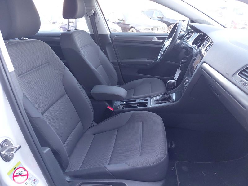 Volkswagen Golf VII 1.6 TDI Comfortline BlueMotion Tech 2018 – снимка 10