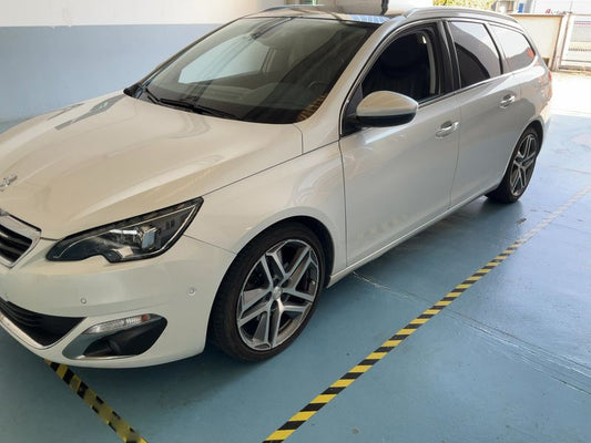 Peugeot 308 2.0 Blue-HDi Allure 2014 – снимка 2