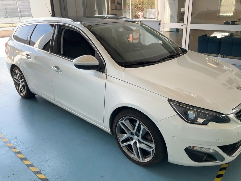 Peugeot 308 2.0 Blue-HDi Allure 2014 – снимка 12