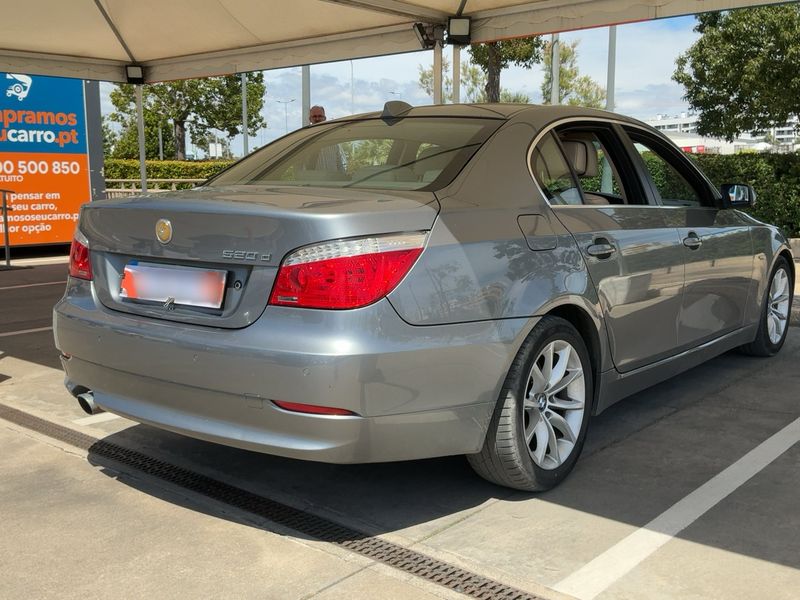 BMW 5er 520d 2009 – снимка 6