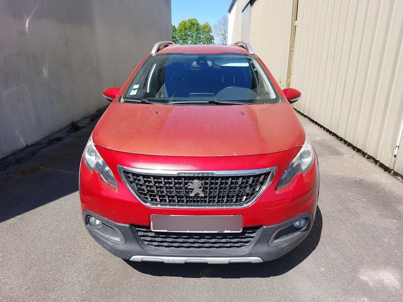 Peugeot 2008 1.2 PureTech Allure 2017 – снимка 7