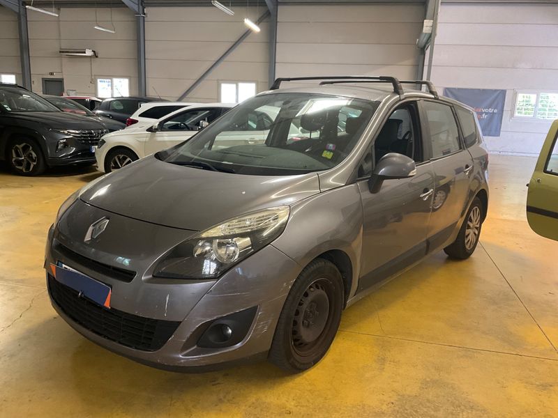 Renault Grand Scenic 1.5 dCi Expression 2011 – снимка 1